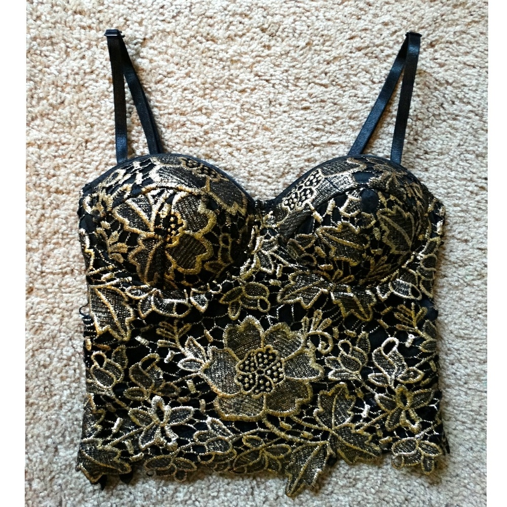 Flower design top